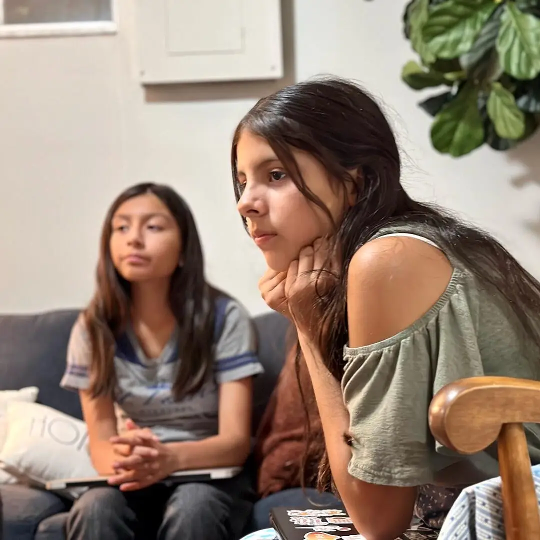 Jovenes en grupo de discipulado bíblico | Iglesia Roca Eterna - Eventos