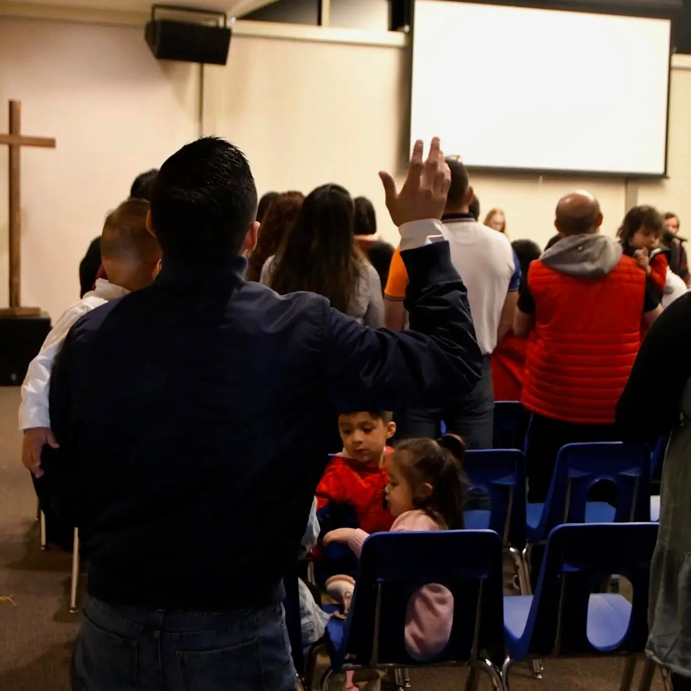 Reunión de oración y alabanza | Iglesia Roca Eterna - Eventos